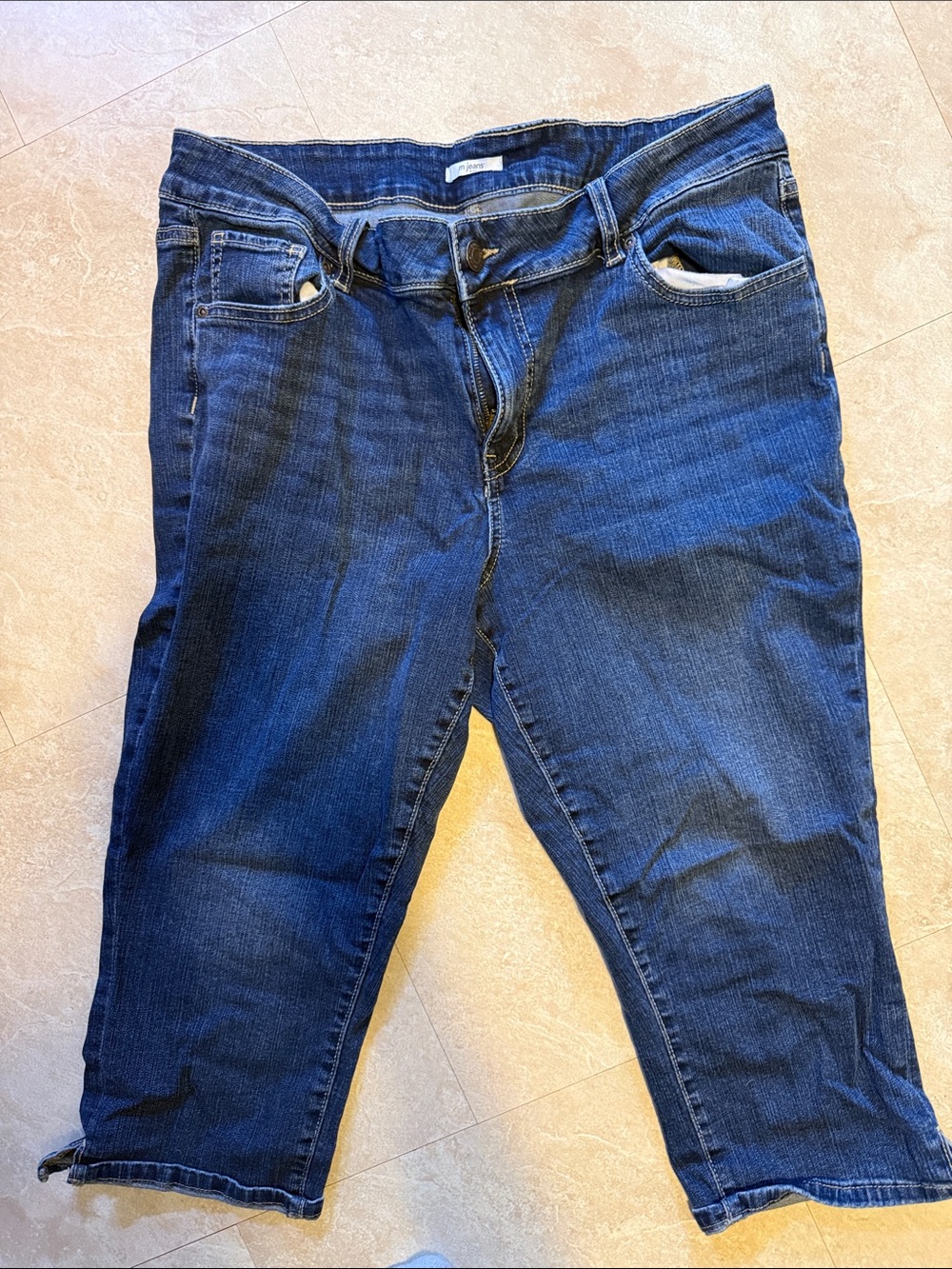 Women's Dark Blue Denim Capris - Classic Stretch Fit